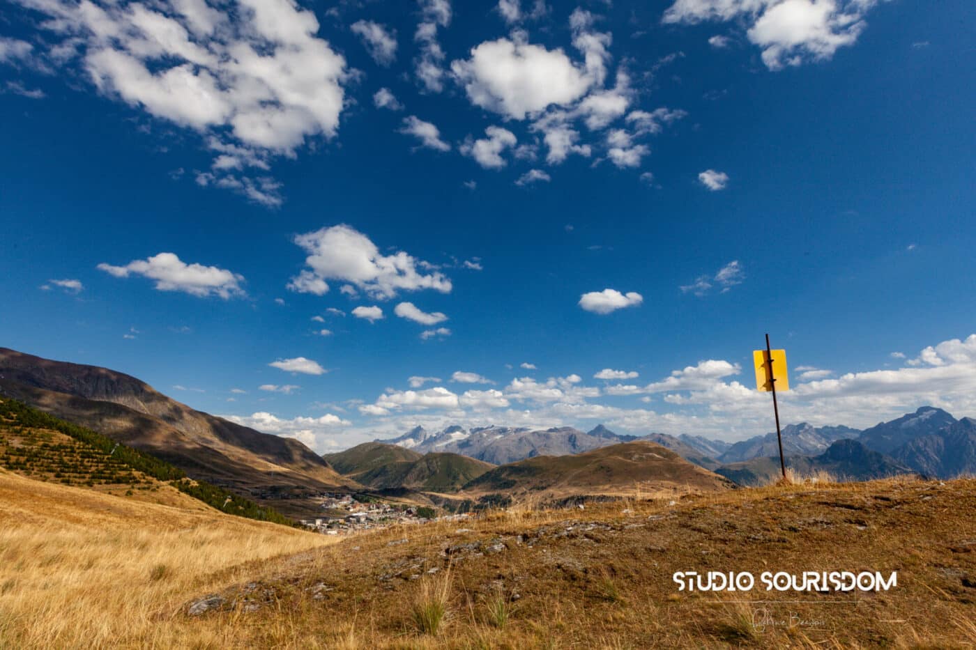 La majesté des paysages montagneux à perte de vue
