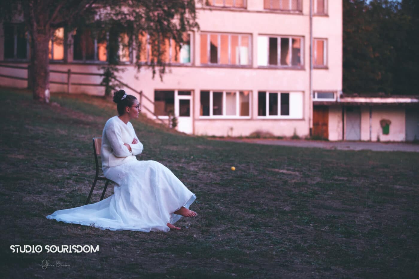 Moments de calme pour la mariée