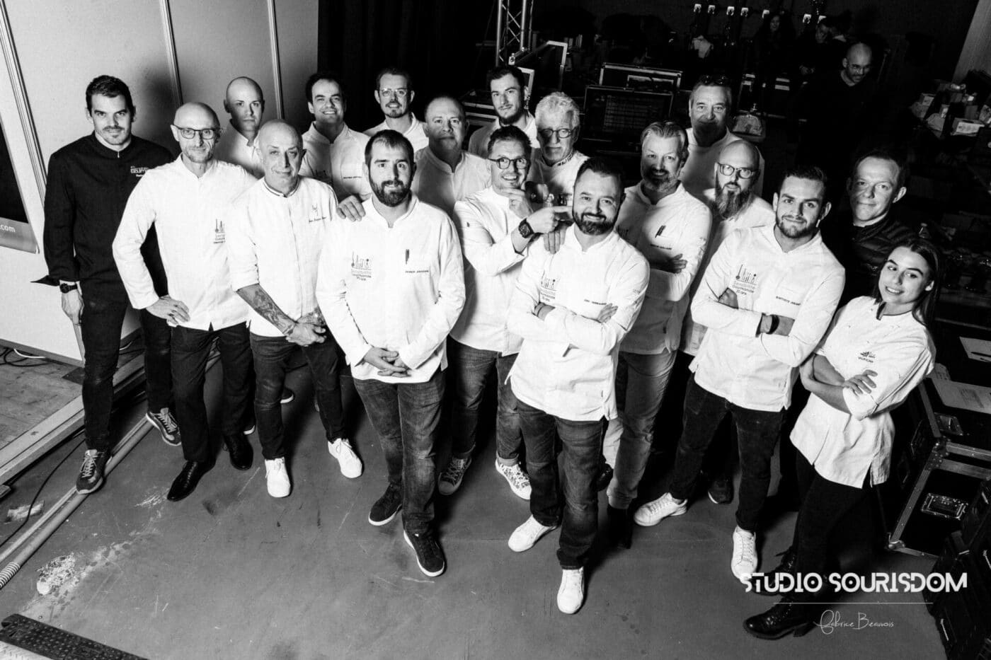 Photo de groupe de l'association Sensibilité Gourmande lors d'un challenge gastronomique